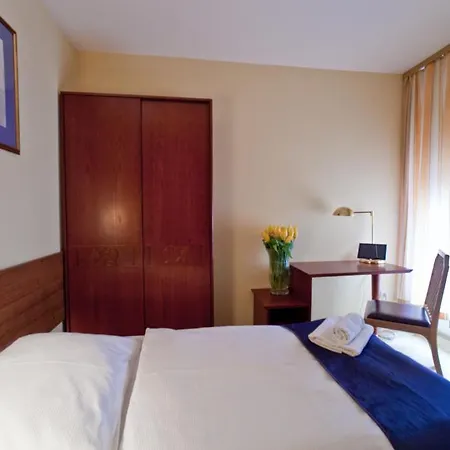 Апартаменты Apartamenty Pod Lwem
